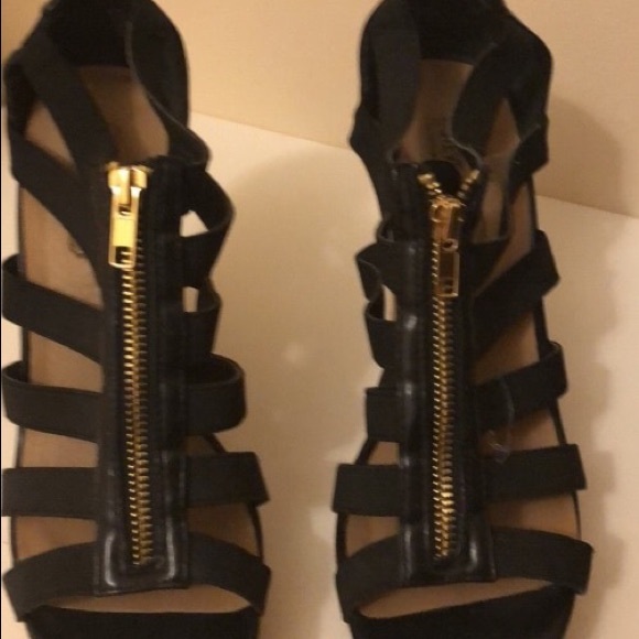 Steve Madden Shoes - Steve Madden wedges